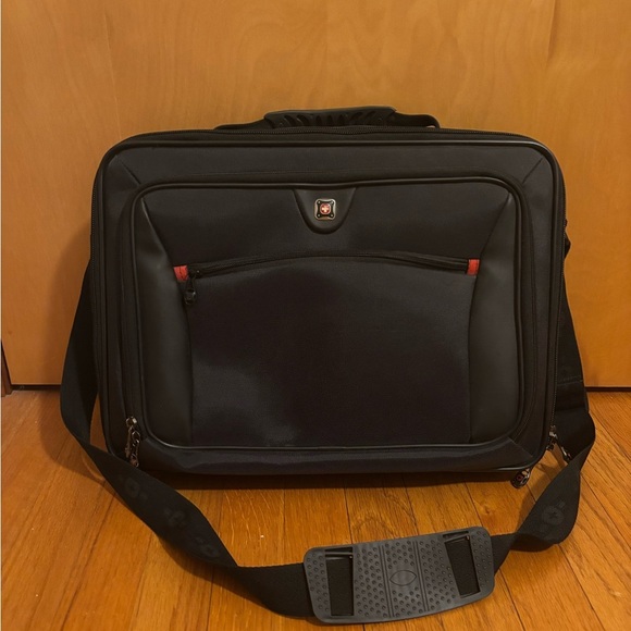 Swissgear Laptop Bag Black EUC - Picture 1 of 12
